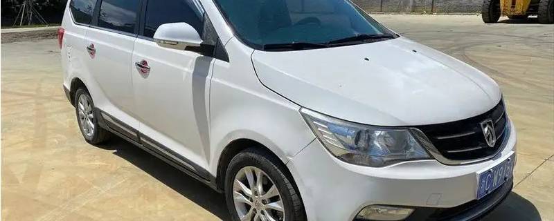 宝骏310急加速异响